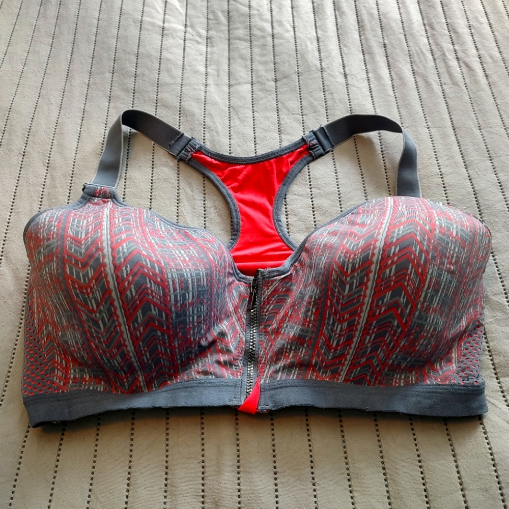 Maidenform Sports Bra